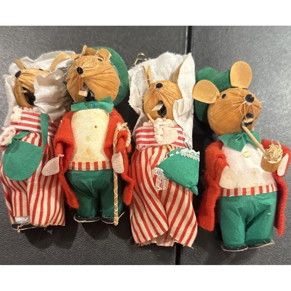 Vintage Christmas Holiday Corn Husk Mice Mouse Set Of 4 READ